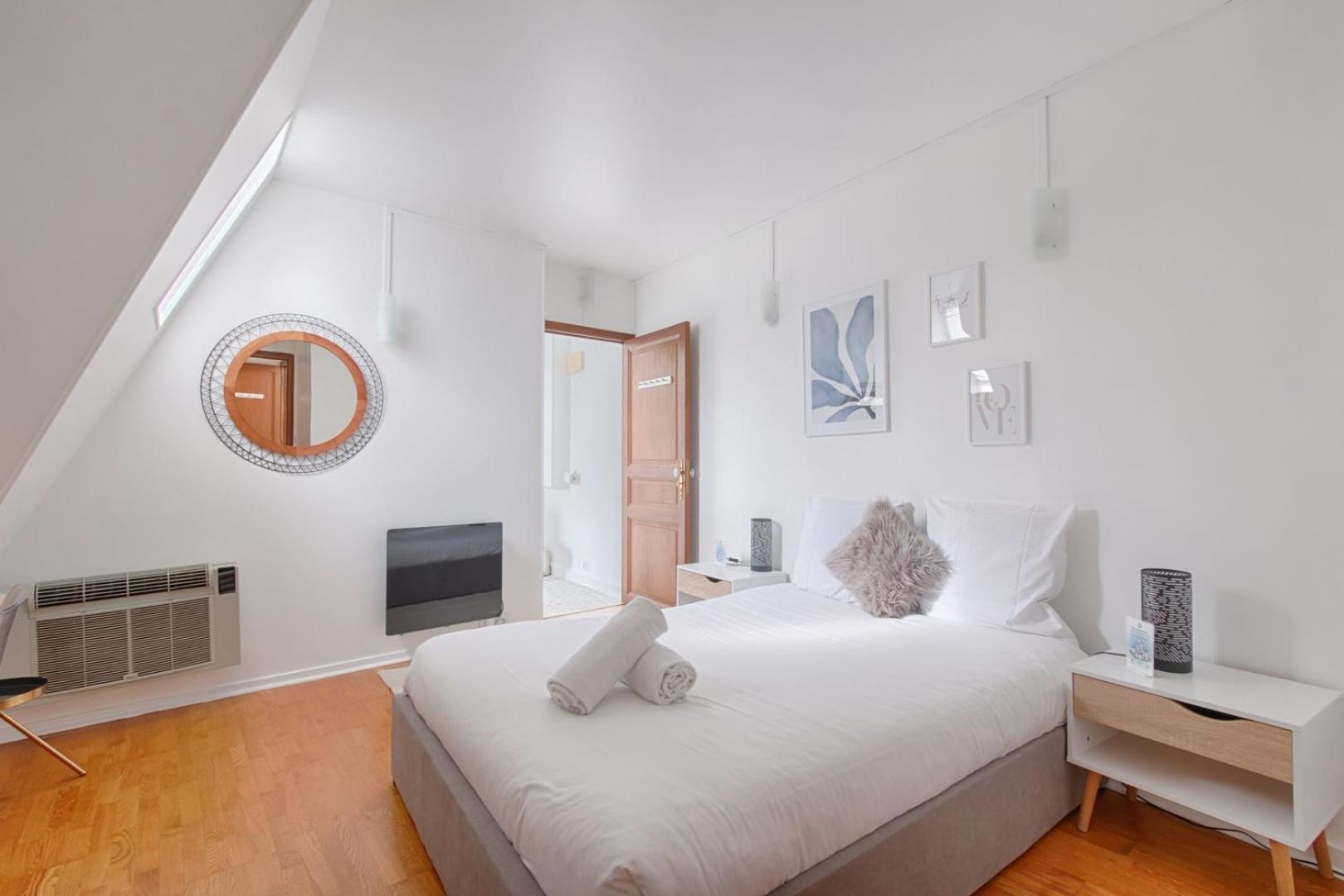 Appartement Near To Saint Lazare - 6P Paris Exterior foto